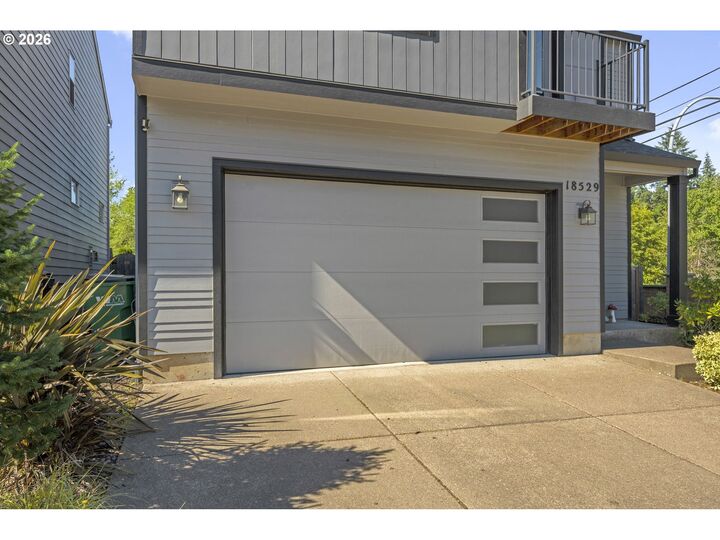 Property Photo:  18529 SW Bluebird Ln  OR 97003 