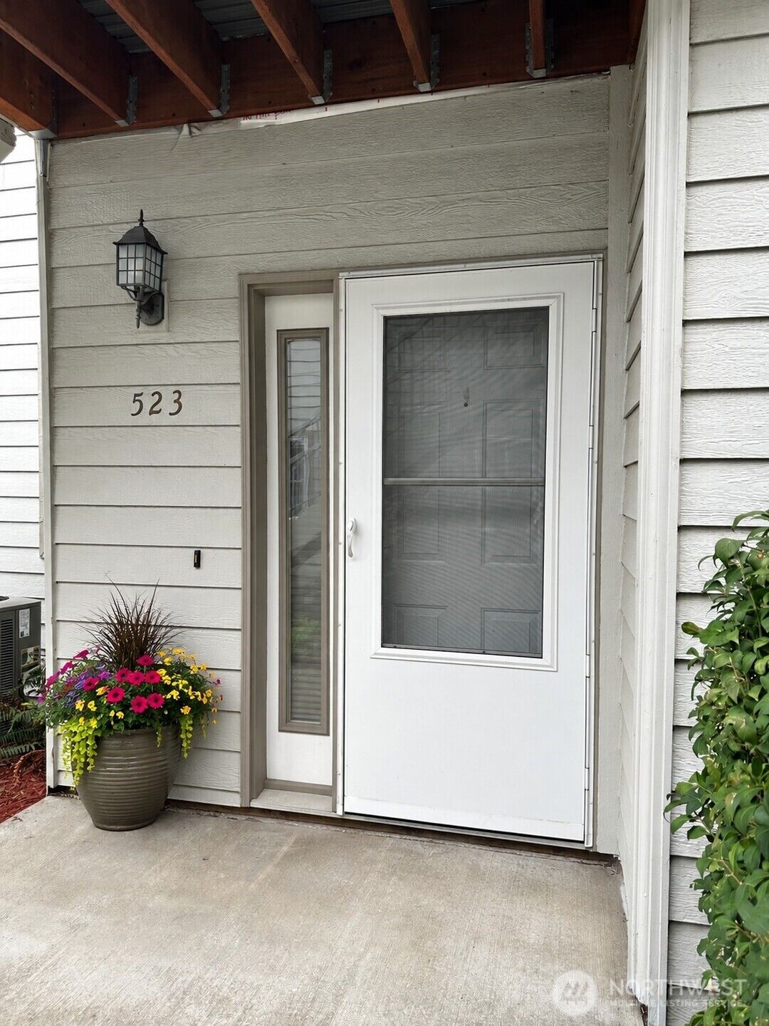 Property Photo:  523 W Kellogg Road  WA 98226 