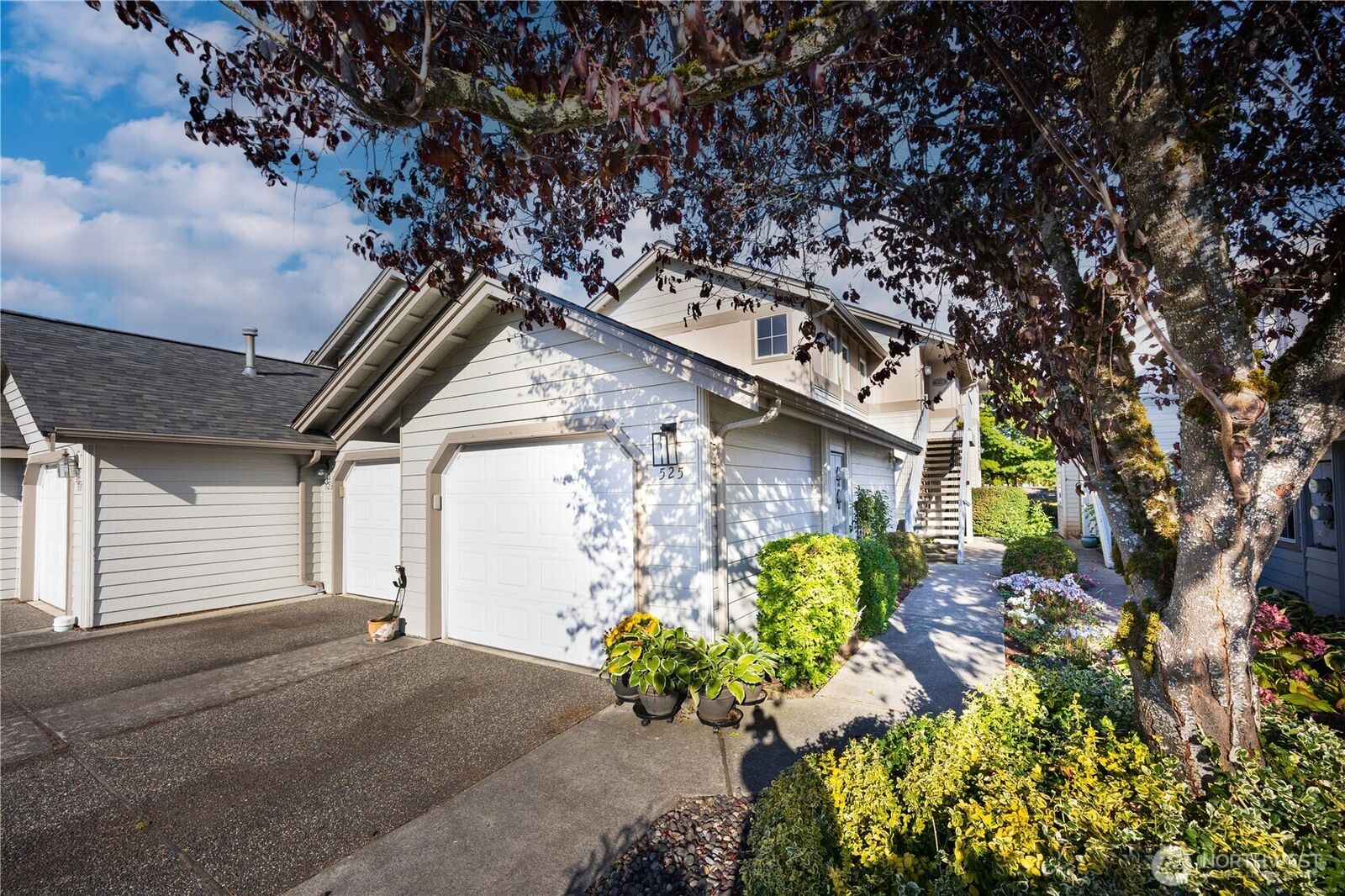 Property Photo:  523 W Kellogg Road  WA 98226 
