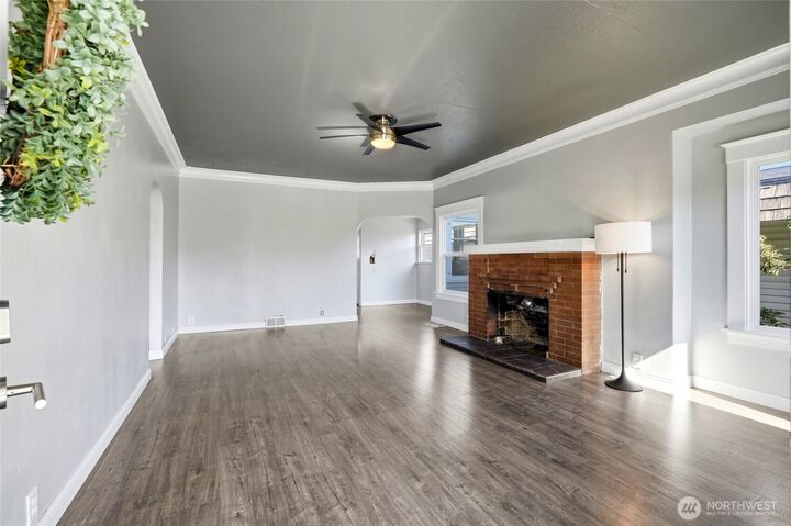 Property Photo:  3516  Hoyt Avenue  WA 98201 