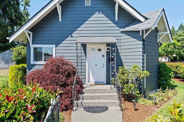 Property Photo: 1401 S 51st Street WA 98408