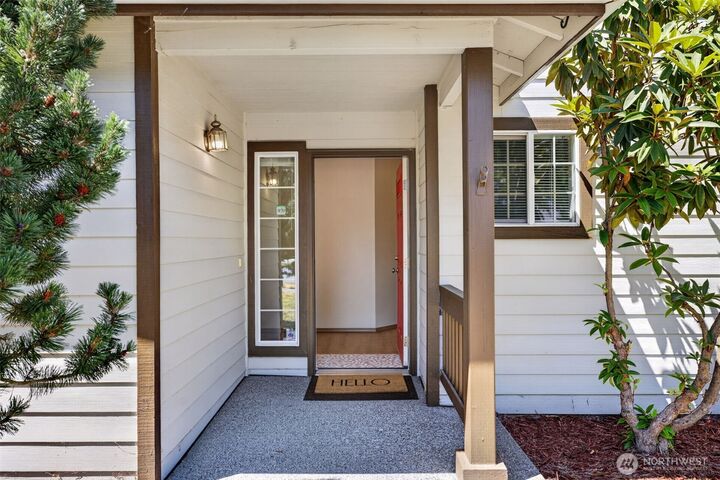 Property Photo: 4929 104th Place NE WA 98270