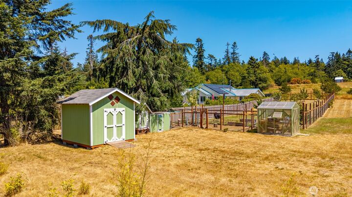 Property Photo:  3547  Smugglers Cove Road  WA 98253 