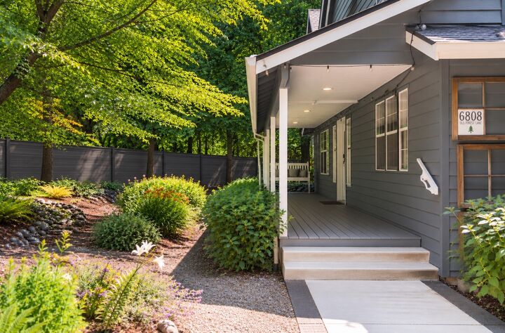 Property Photo:  6808  Old Forest Lane SE  WA 98501 