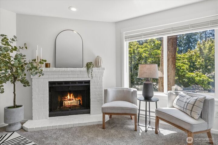 Property Photo: 11211 NE 128th Street K-202 WA 98034