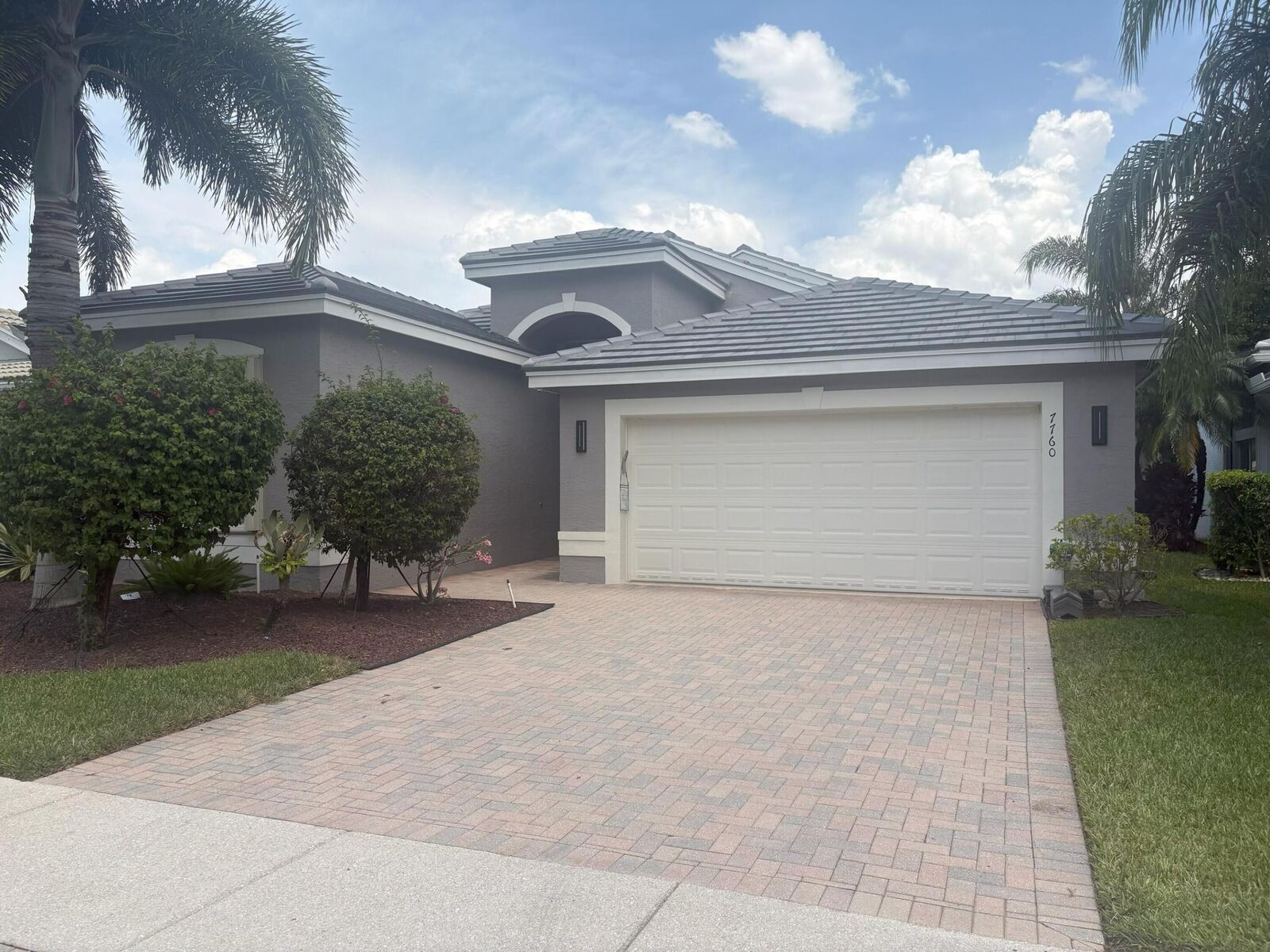 Property Photo:  7760 Lighthouse Point Lane  FL 33467 