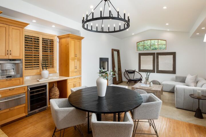 Property Photo:  2121 Creeden Way  CA 94040 