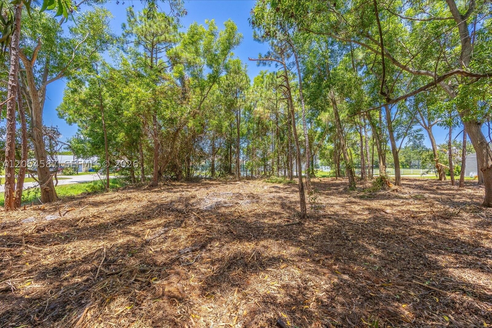 Property Photo: 2801 SE Leigh Ave FL 34952
