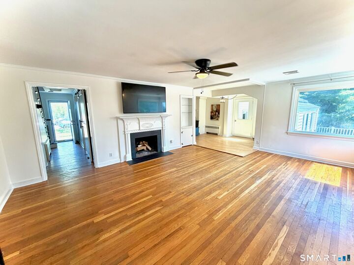 Property Photo: 16 Windy Ridge CT 06611