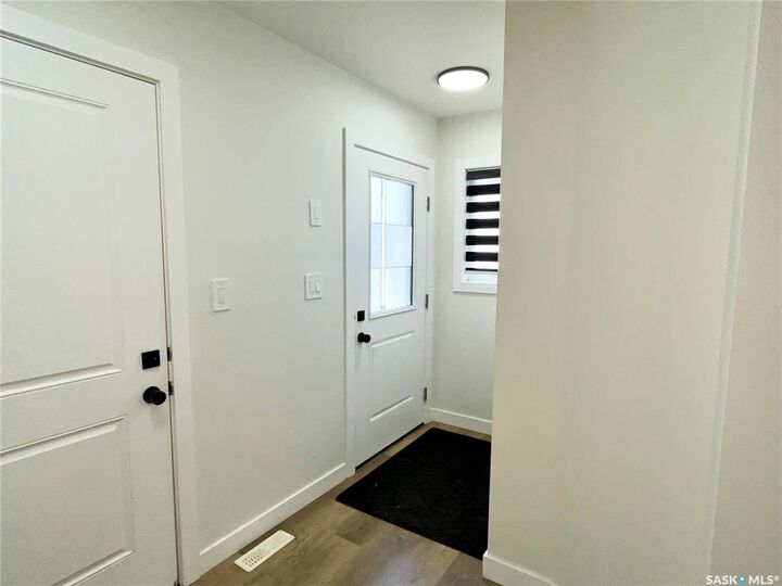Property Photo: 222 Nightingale Road SK S7L 6Y1