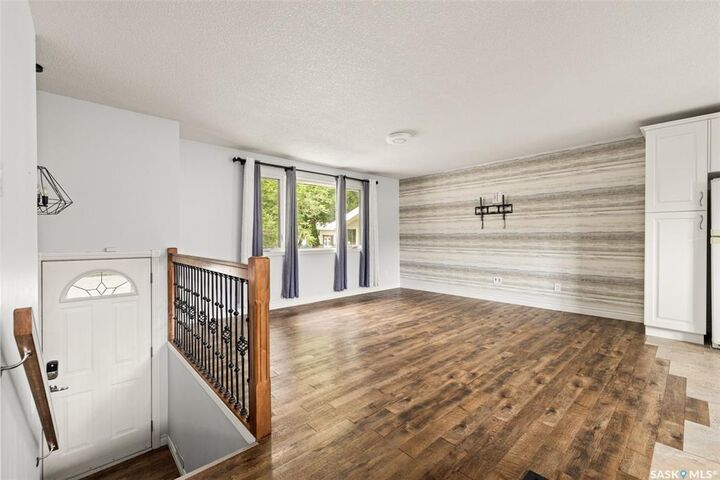 Property Photo: 23 Boyce Street SK S4R 6M3