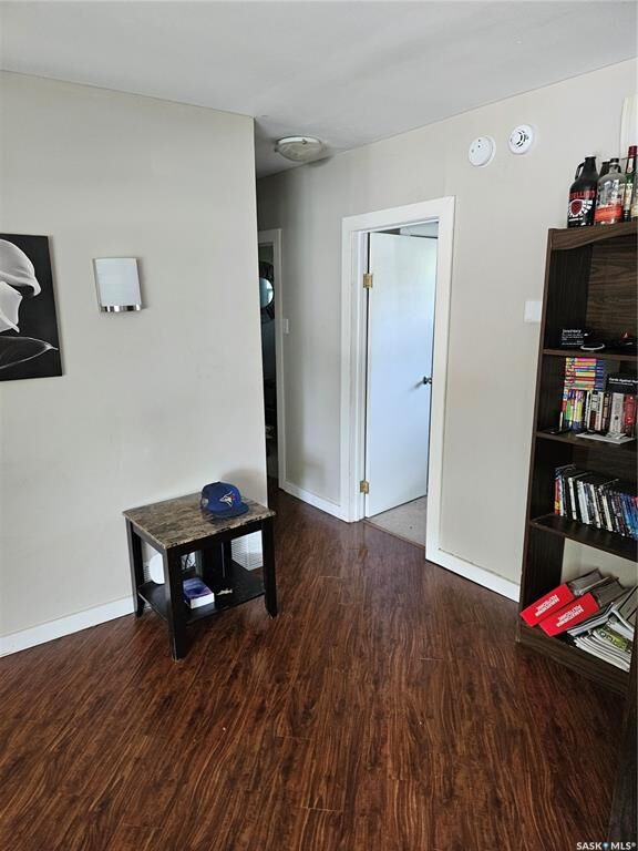 Property Photo: 1415 Bond Street SK S4N 1X2