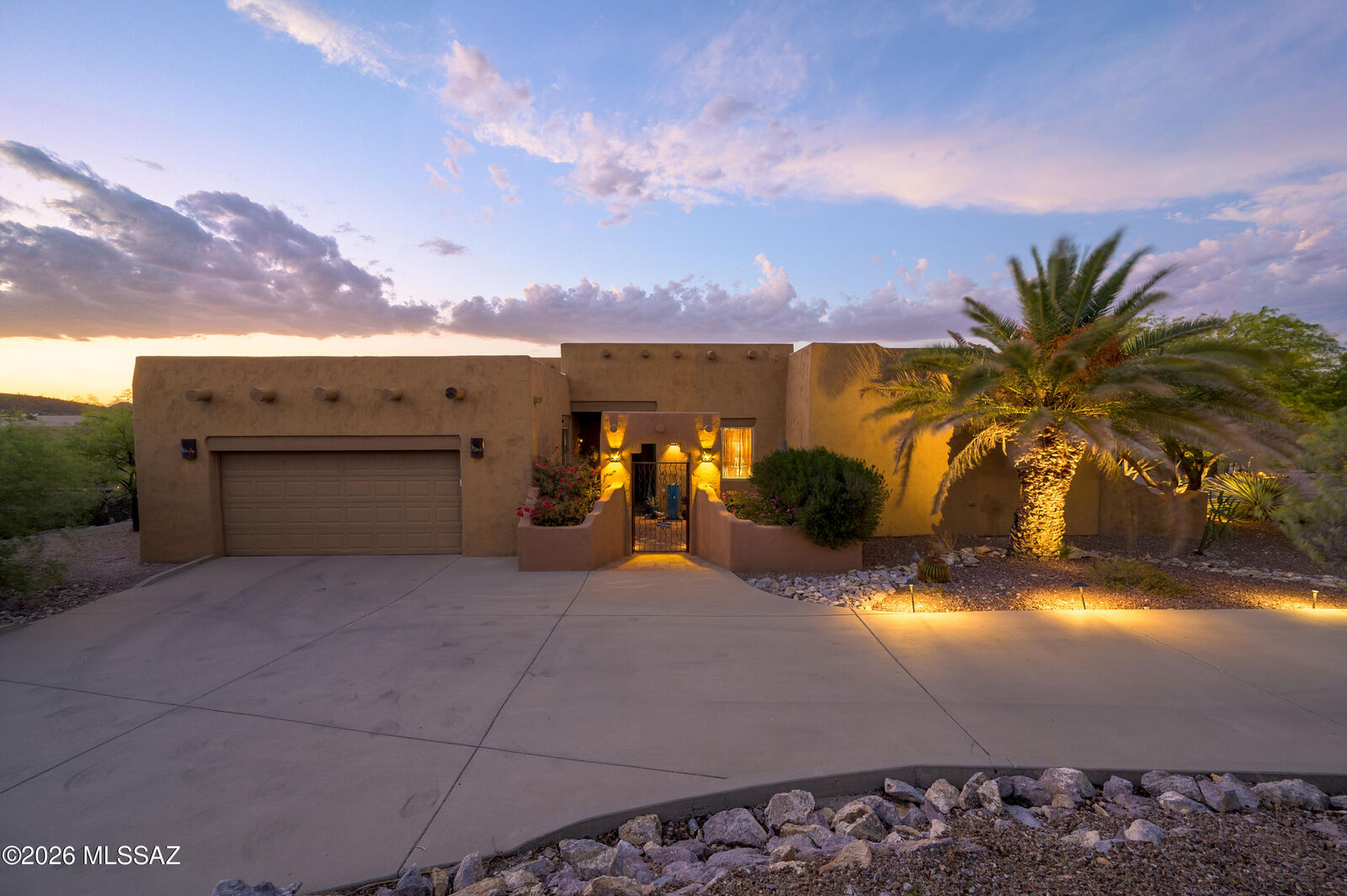 Property Photo: 1061 N McElroy Place AZ 85745