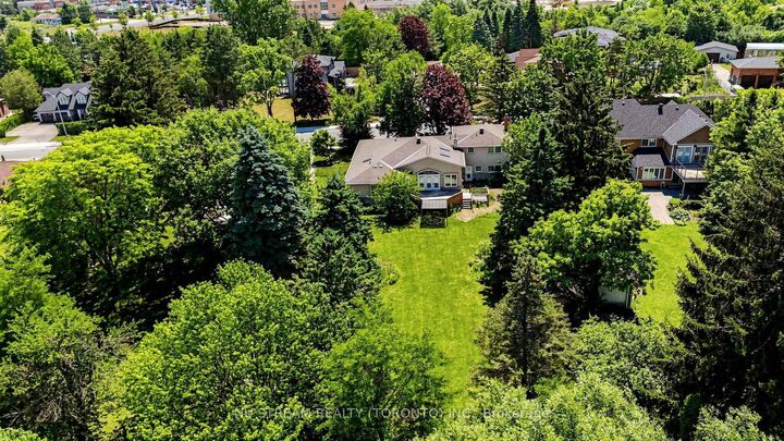 Property Photo:  20 Blackforest Drive  ON L4E 2P5 