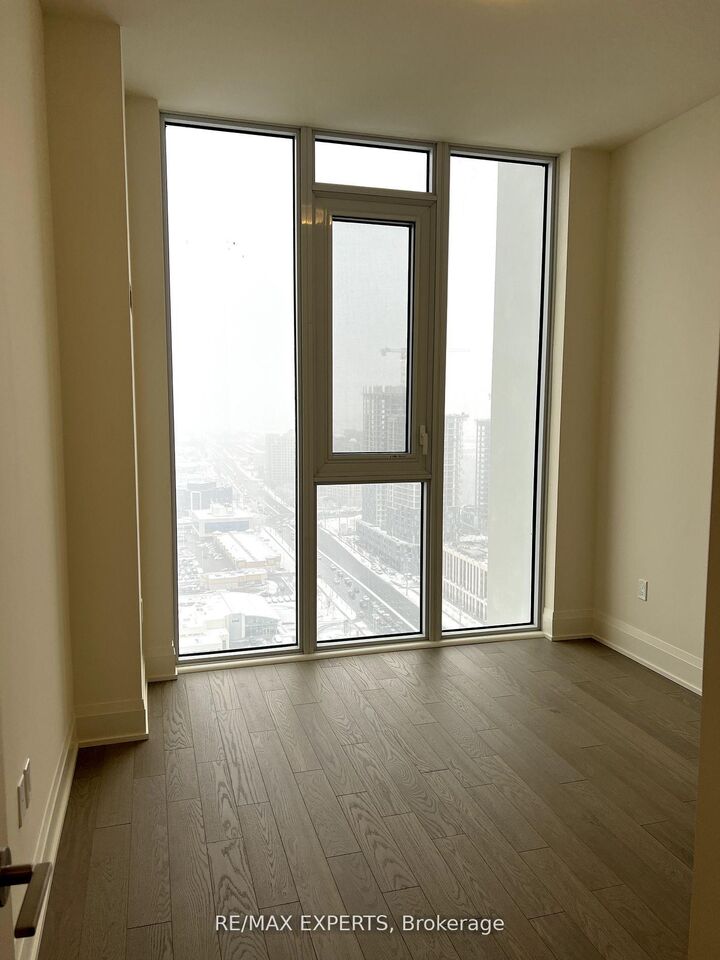Property Photo: 9000 Jane Street N Ph216 ON L4K 2M9