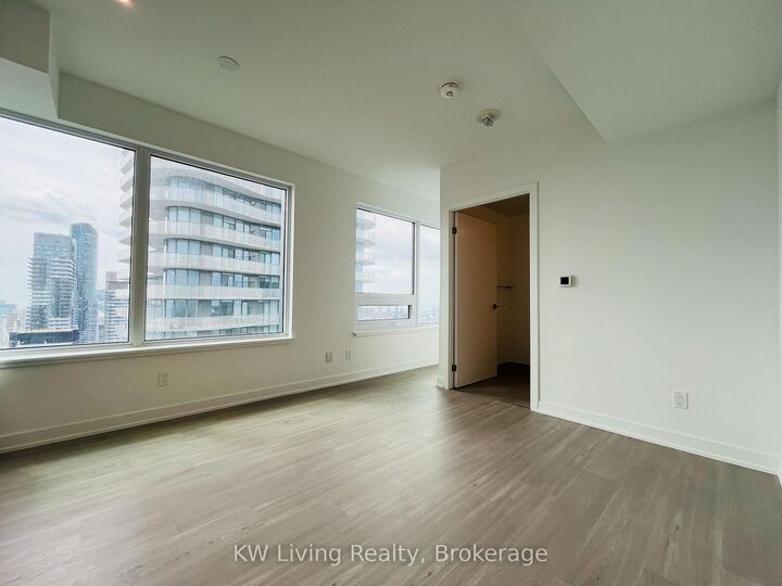 Property Photo: 8 Wellesley Street W 5710 ON M4Y 0J5
