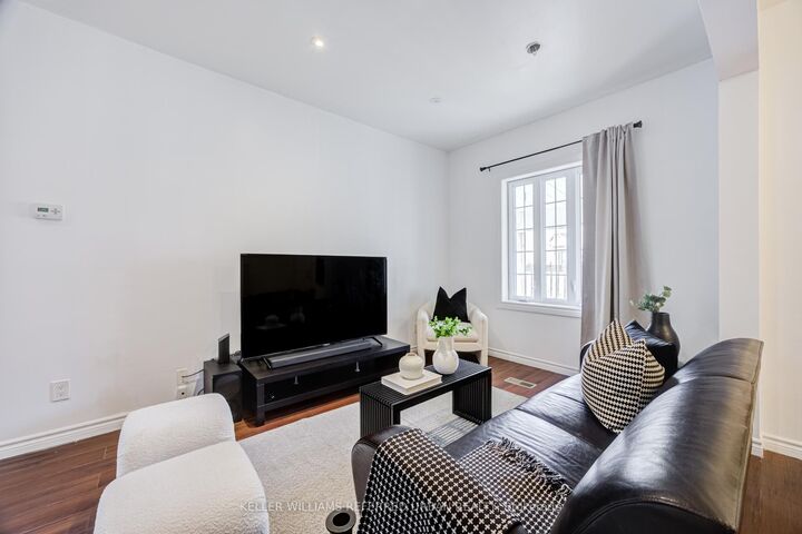 Property Photo: 107 Twenty Fourth Street ON M8V 3N7
