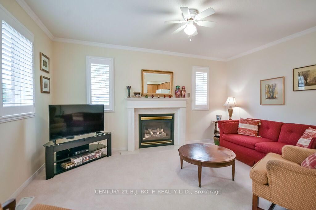 Property Photo: 62 Benson Drive ON L4N 7Y2