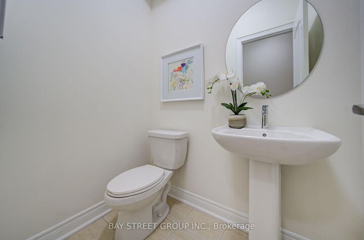 Property Photo: 113 Drizzel Crescent ON L4E 1G8