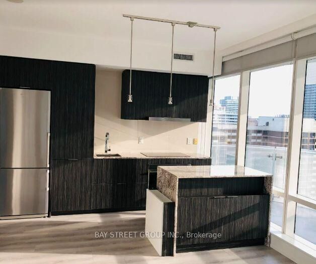 Property Photo: 1 Bloor Street E 1610 ON M4W 0A8