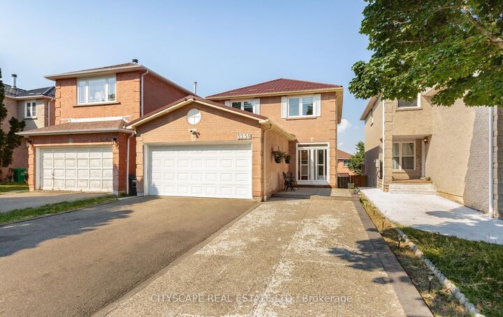 Property Photo: 5259 Astwell Avenue ON L5R 3H8