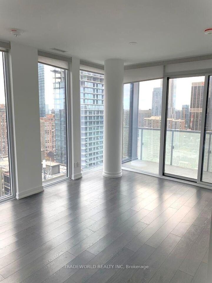 Property Photo: 28 Wellesley Street E 2909 ON M4Y 0C4