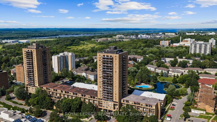 Property Photo: 515 St Laurent Boulevard 912 ON K1K 3X5