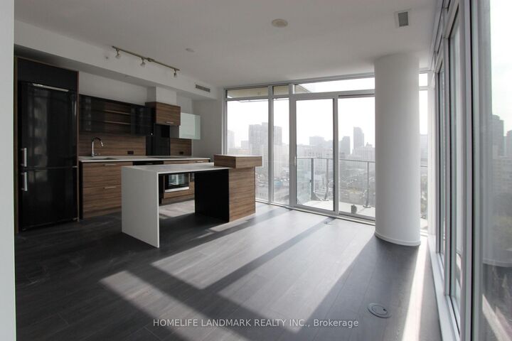 Photo de la propriété: 75 St Nicholas Street 1204 ON M4Y 0A5