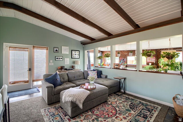 Property Photo: 943 N Oakley St UT 84116
