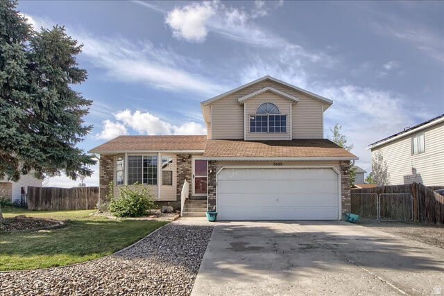 Property Photo: 5635 W Walnut Cir UT 84118
