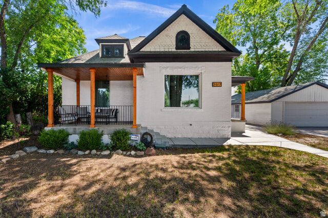 Property Photo: 2617 S 300 E UT 84115