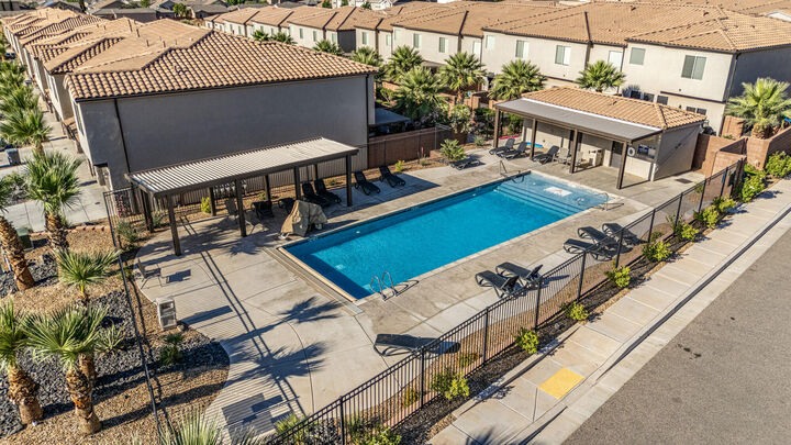 Property Photo:  1367 E Vista Roja Pl  UT 84780 