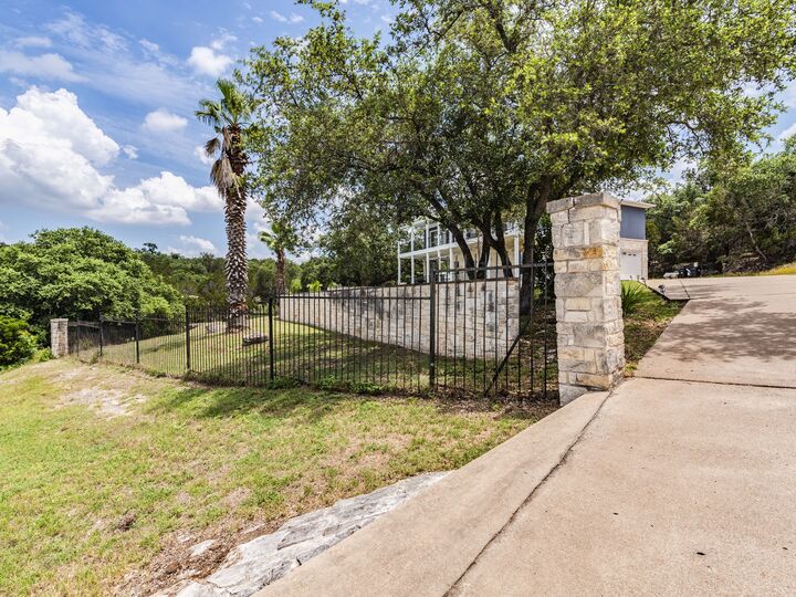Property Photo:  22401 Briarview Drive  TX 78669 