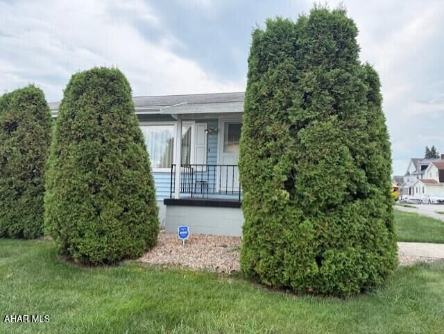 Property Photo:  615 N 7th Street  PA 16601 