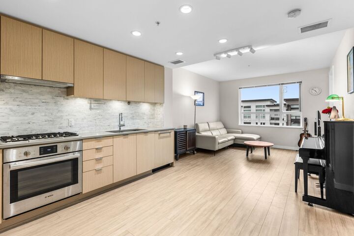 Property Photo: 9213 Odlin Road 518 BC V6X 0V5