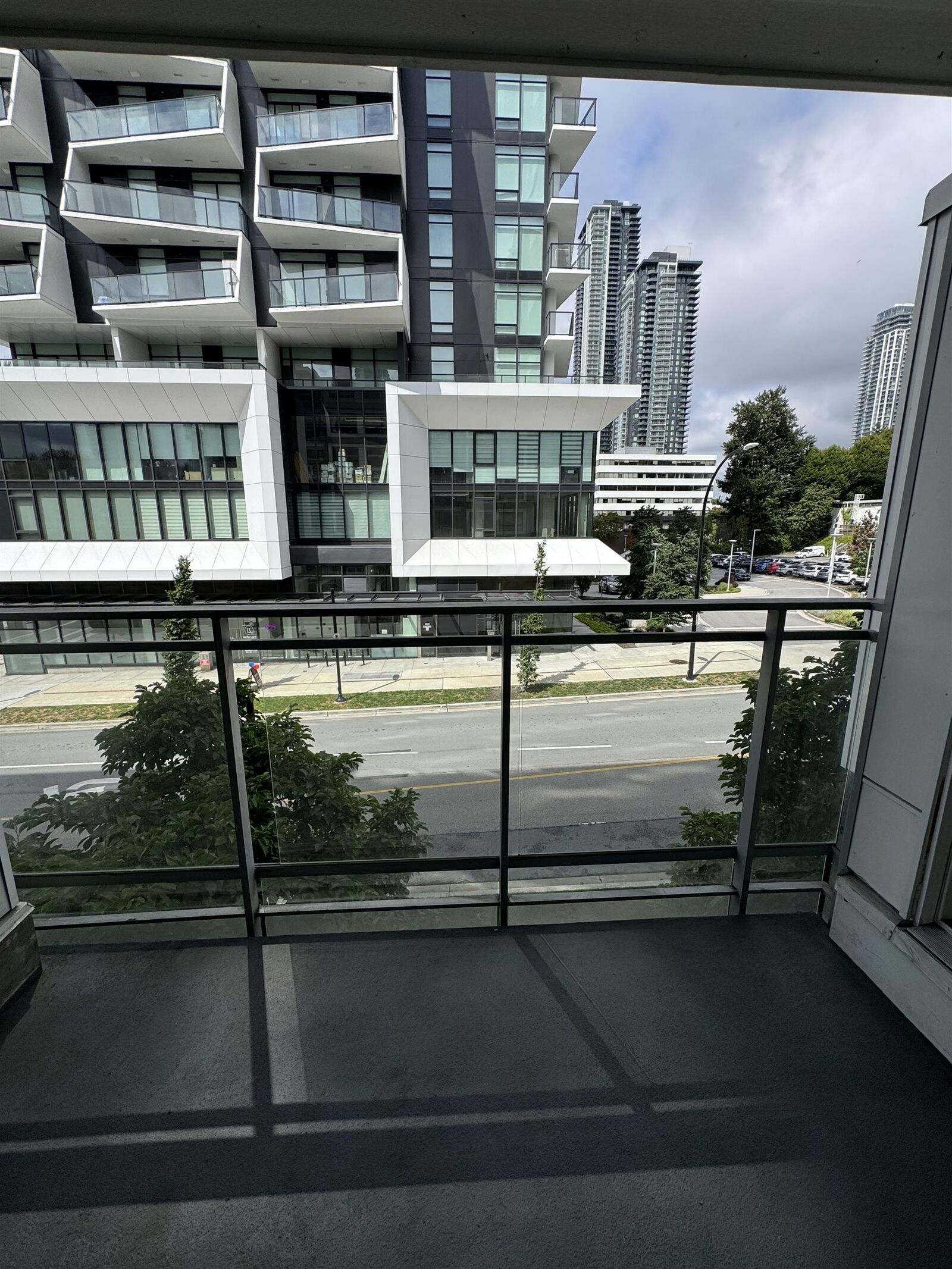 Property Photo:  2188 Madison Avenue 203  BC V5C 0J8 