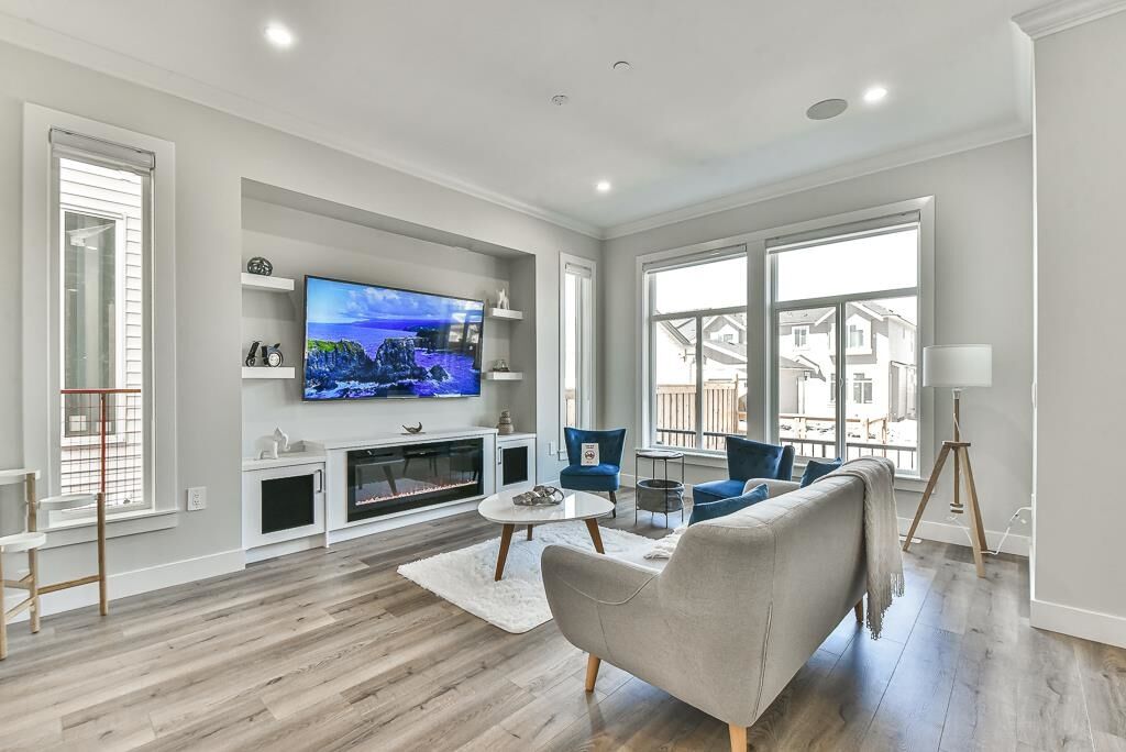 Property Photo: 19644 74A Avenue BC V2Y 3G6