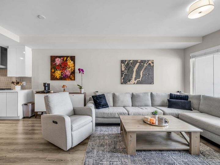 Property Photo:  1496 Charlotte Road 401  BC V7J 0C9 