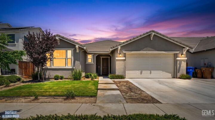 Property Photo: 15618 Donostia Street CA 93314