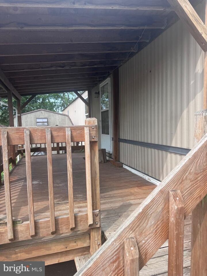 Property Photo:  2033 Eshelman Street  PA 17057 