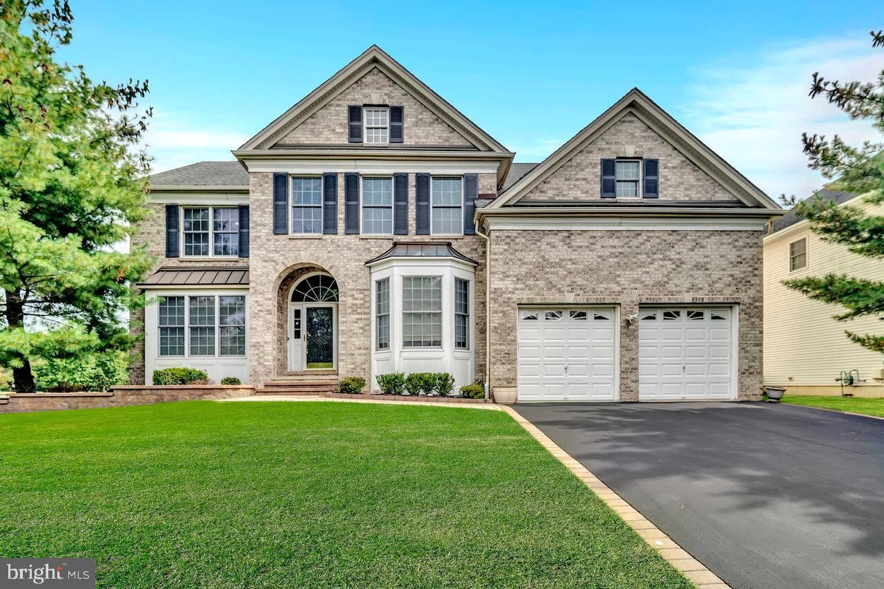 Property Photo: 86 Renfield Drive NJ 08540