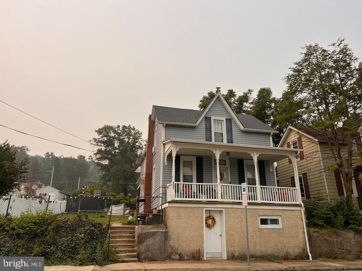 Property Photo: 203 Lincoln Avenue PA 17522