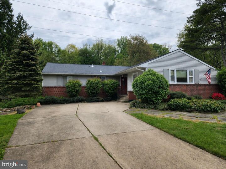 Property Photo:  29 Vanderveer Drive  NJ 08648 