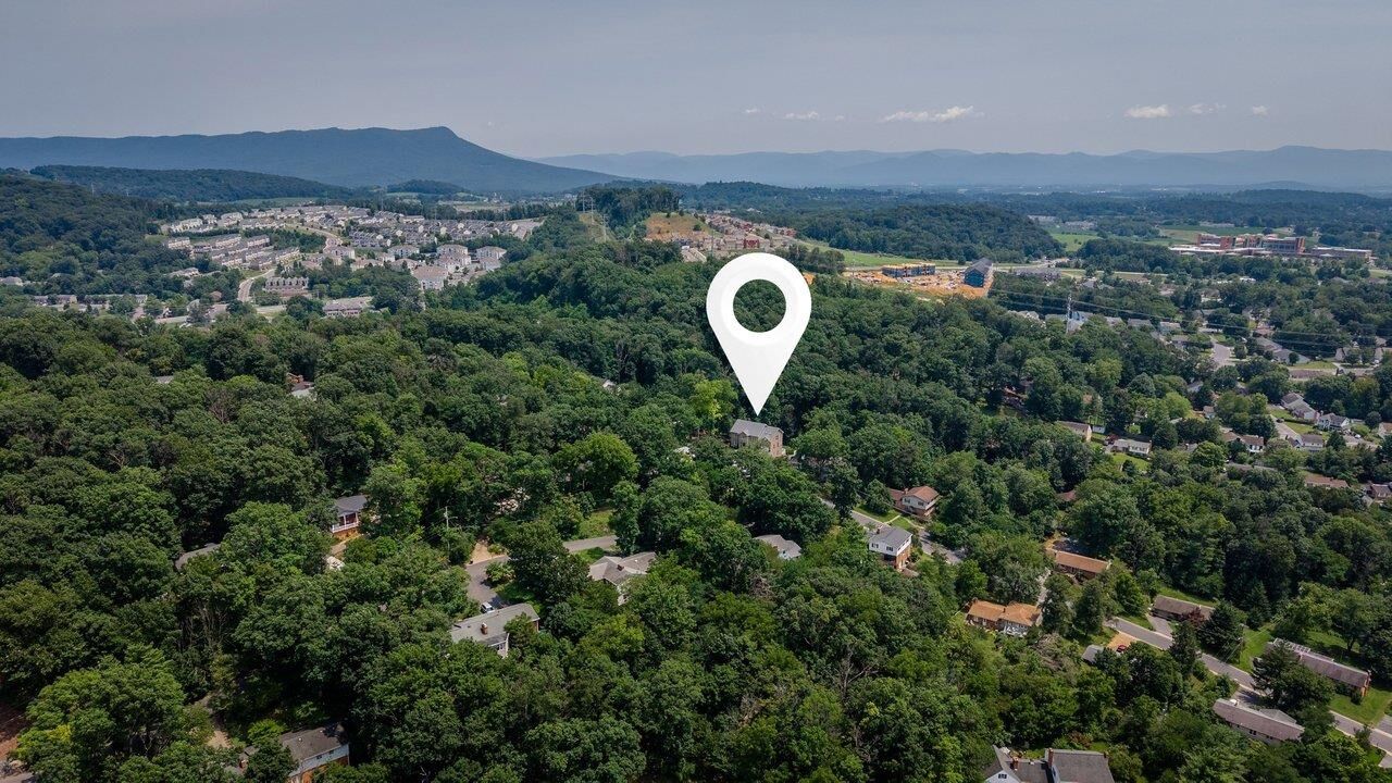 Property Photo: 1176 Nelson Dr VA 22801
