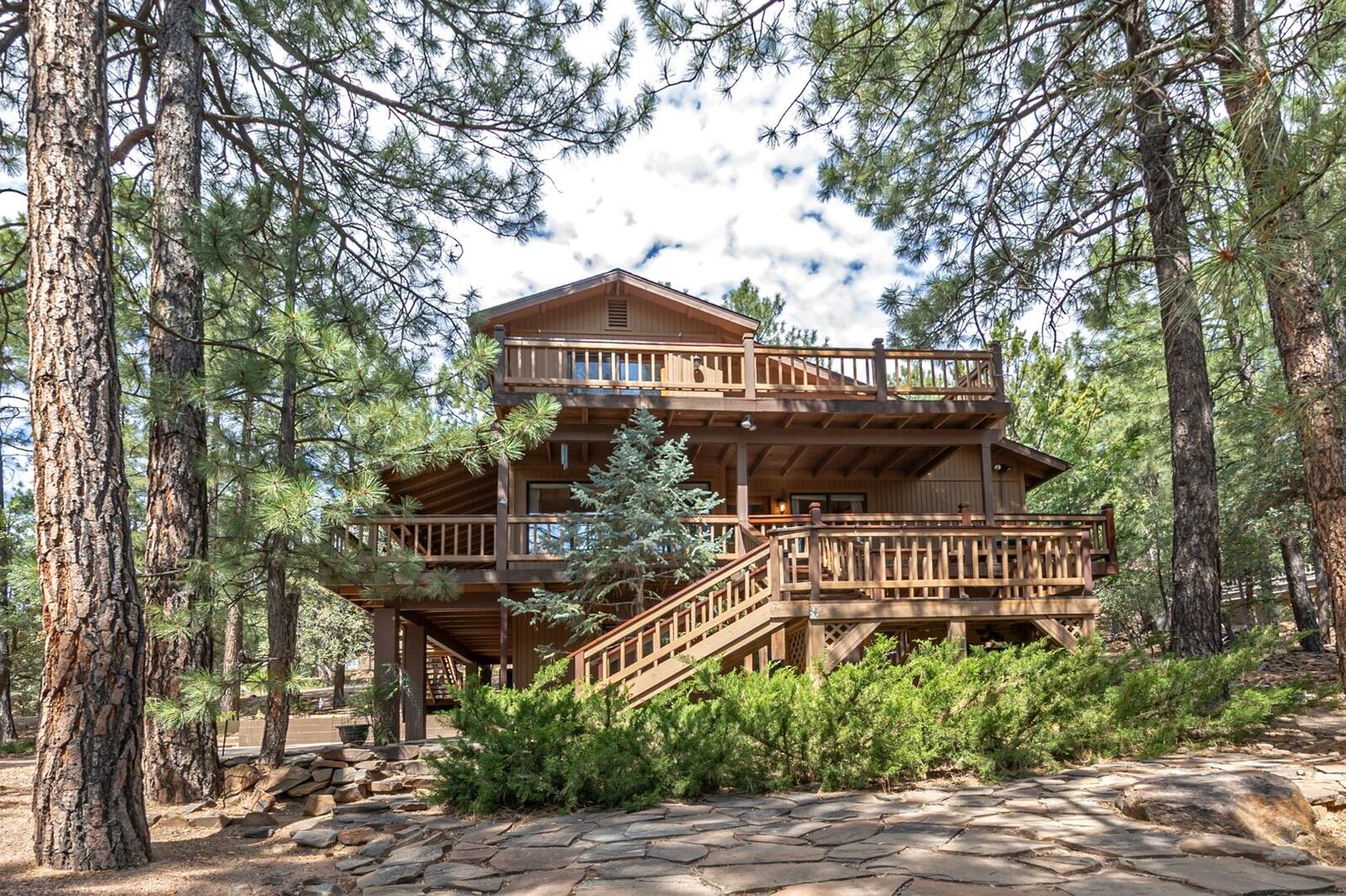 Property Photo:  5094 Juniper Loop  AZ 85544 