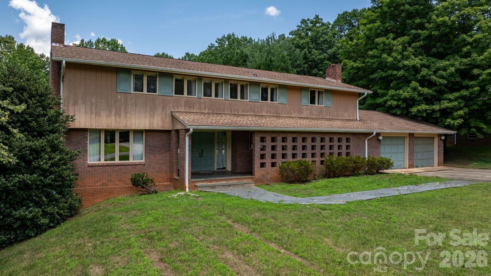 Property Photo: 1335 36th Avenue Drive NE 20-27/D NC 28601