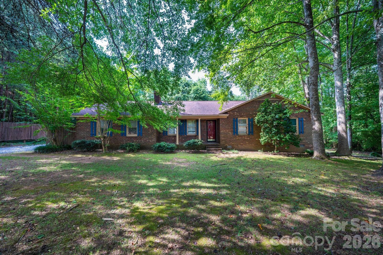 Property Photo: 1113 Ponderosa Road NC 28092