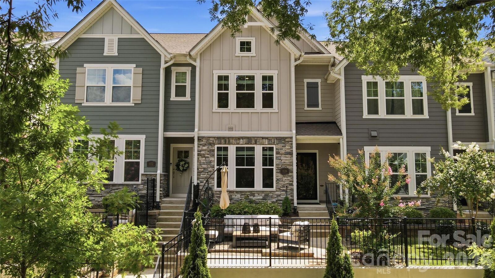 Property Photo: 1128 Drummond Avenue NC 28205