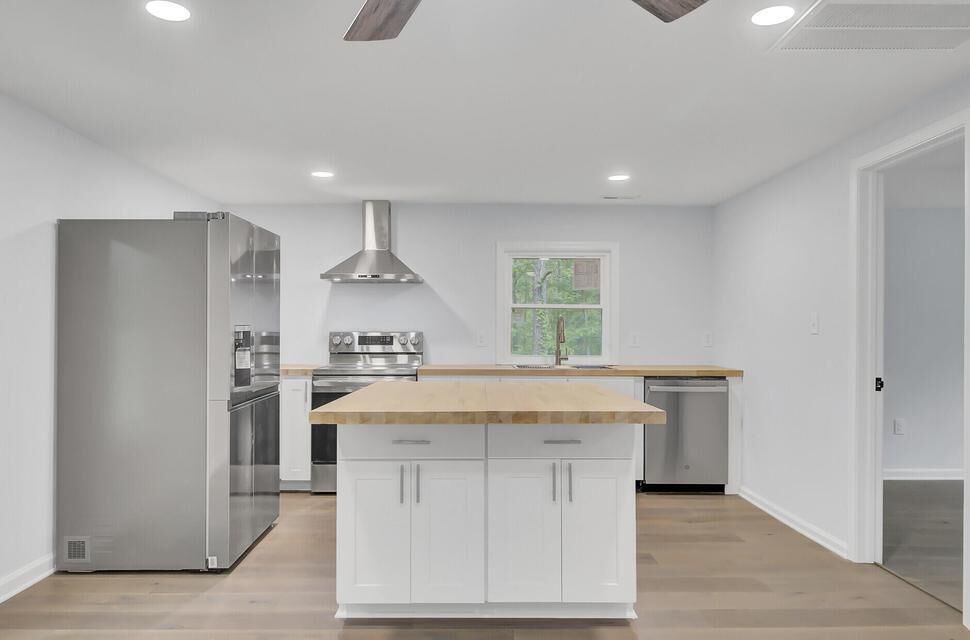 Property Photo: 1822 Black Tom Road Unit A SC 29461