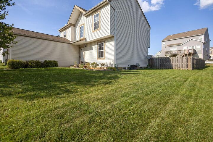 Property Photo: 1049 Legacy Lane OH 43062
